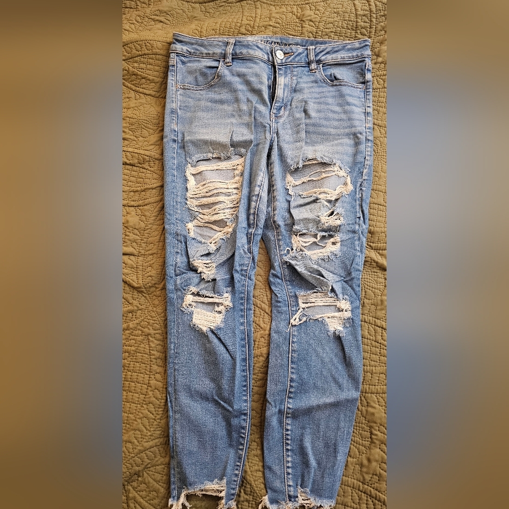 American Eagle Outfitters Blue Skinny Distressed Jeans - Size 14 Short